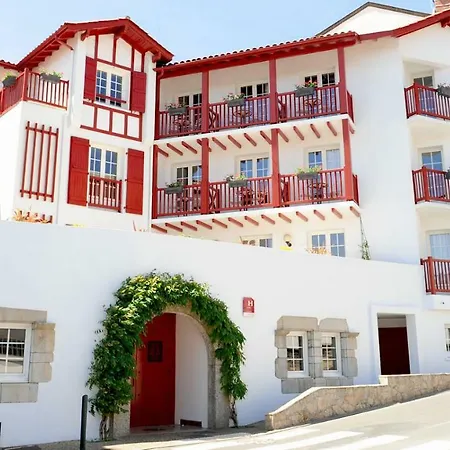 Hotel Relais Des Tilleuls 2*