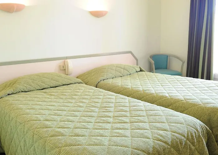 Hotel Relais Des Tilleuls Hasparren